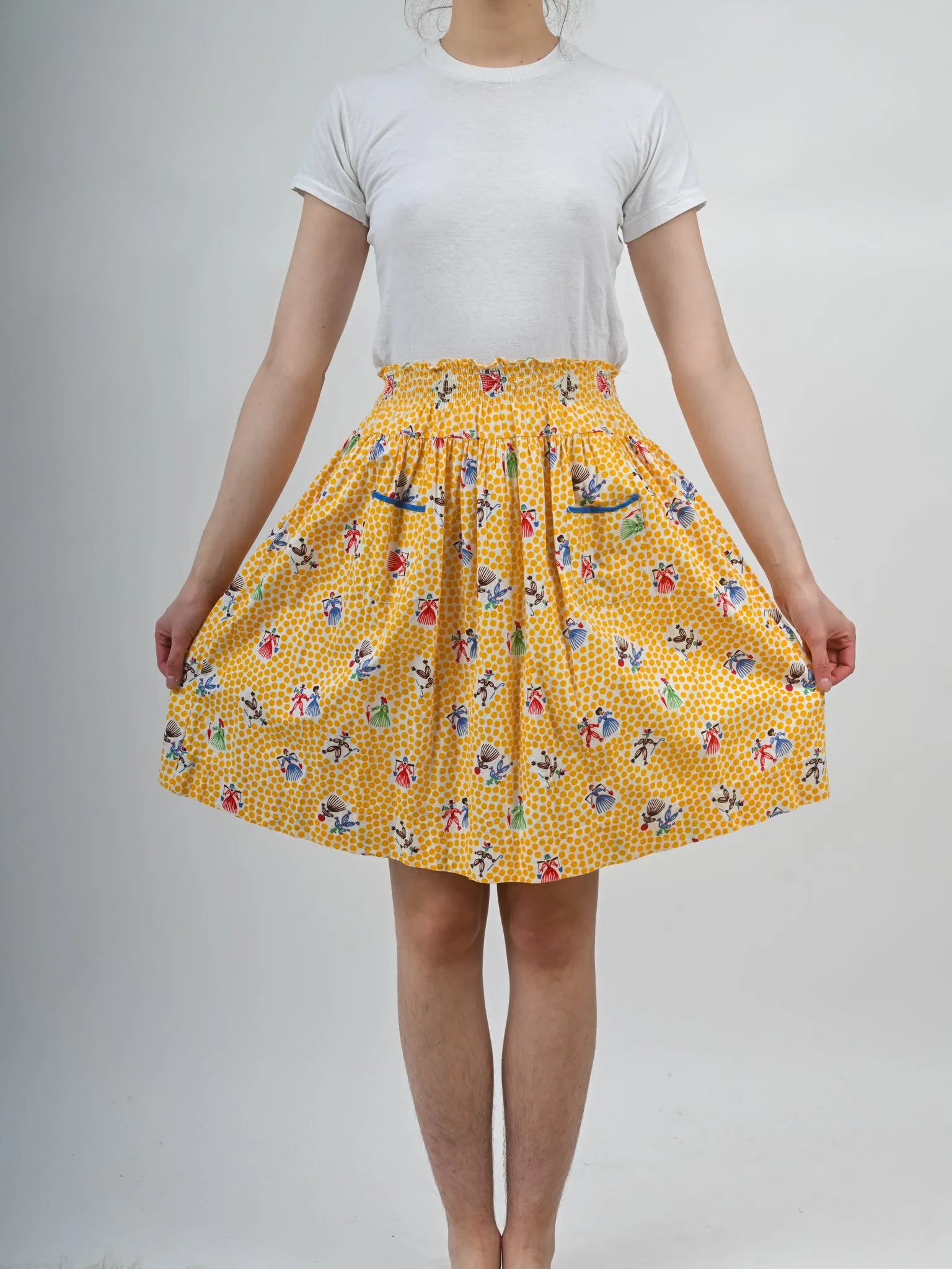 1940s Novelty Dutch People Print Skirt