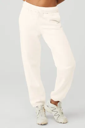 Accolade Sweatpant - Ivory