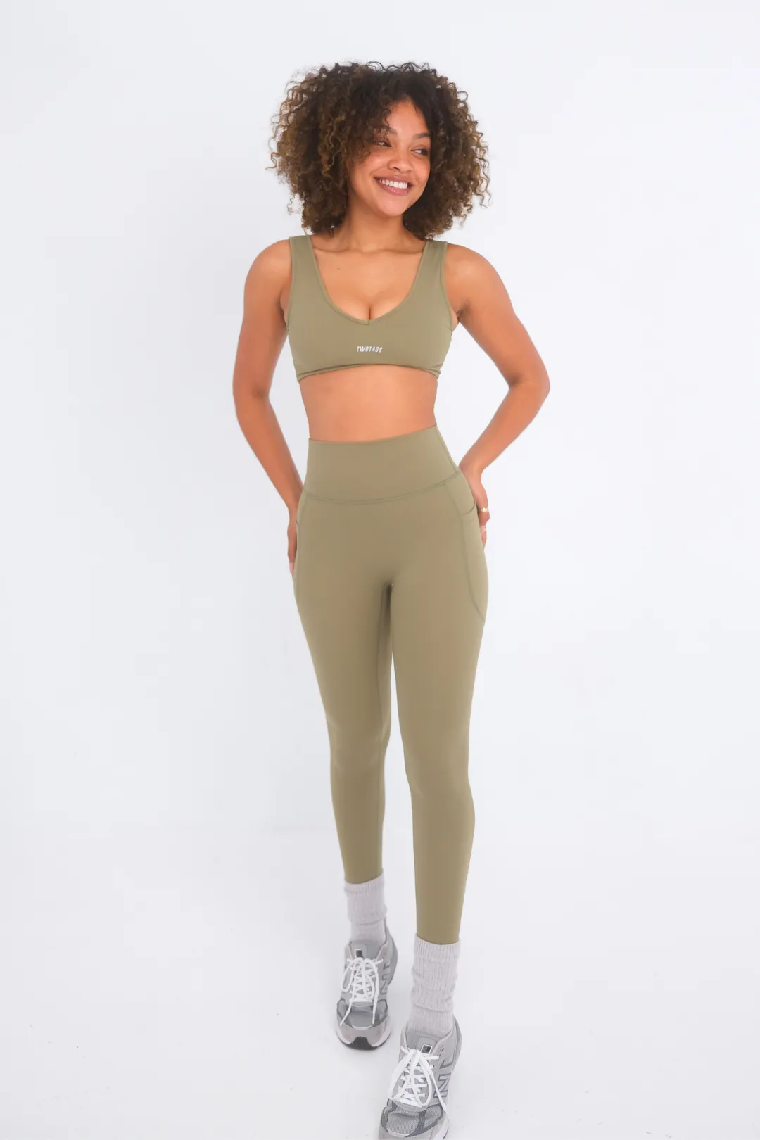 Alpine Pocket Leggings - Olive