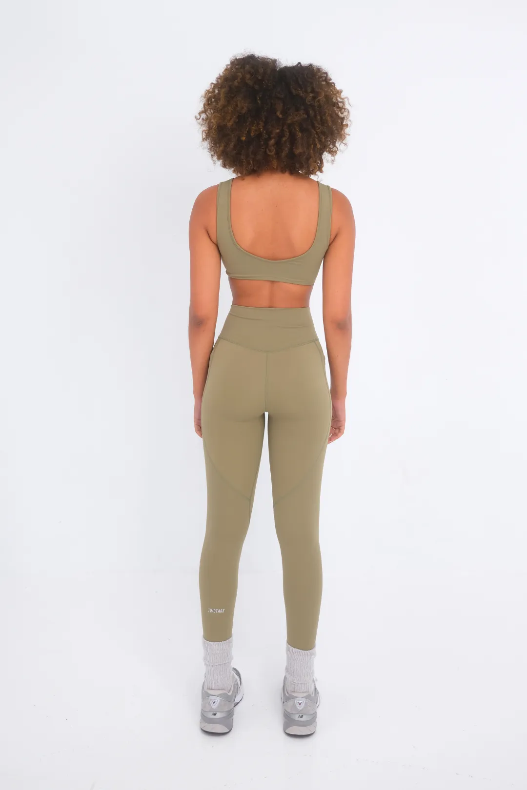 Alpine Pocket Leggings - Olive