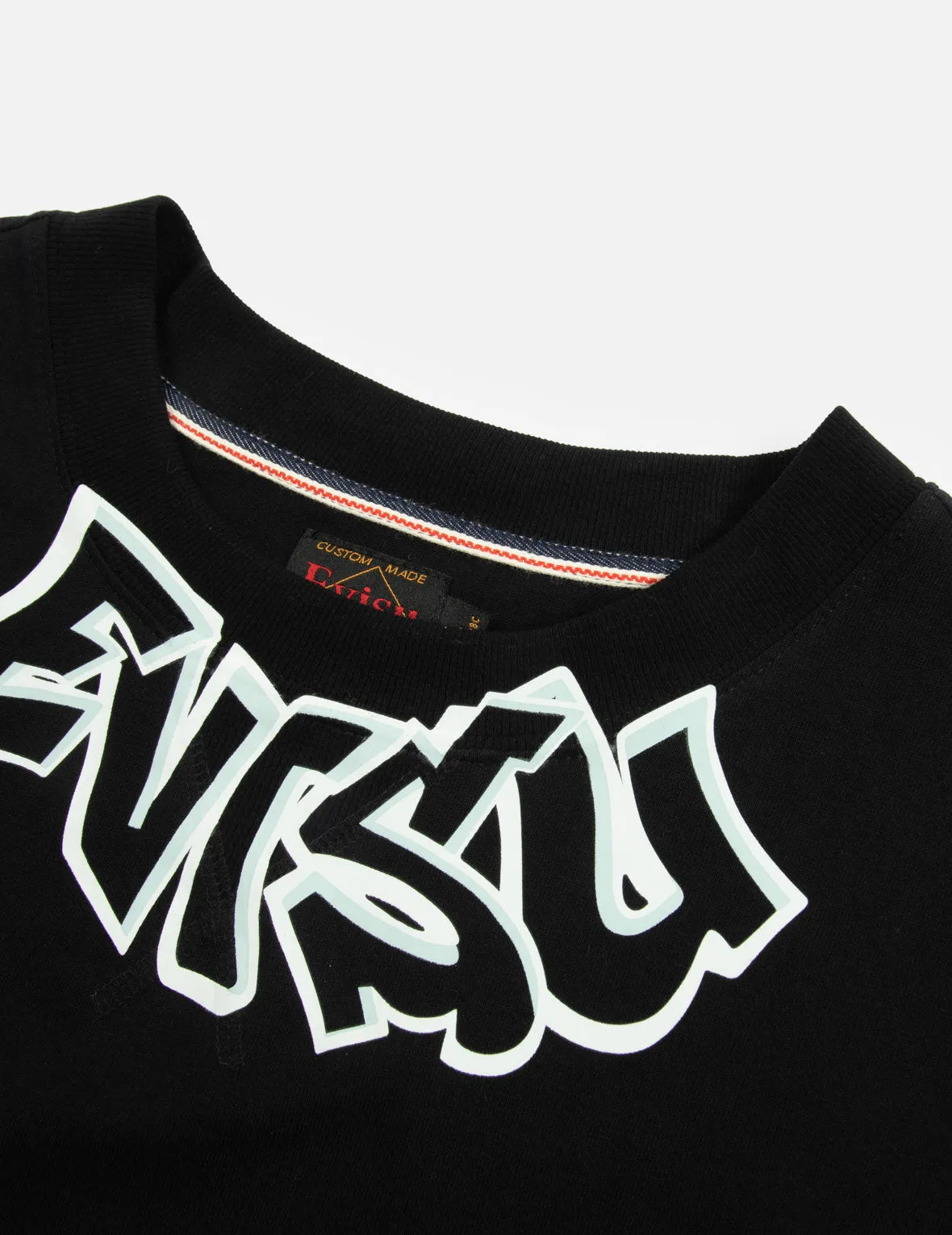 Daruma and Slogan Daicock Print T-shirt