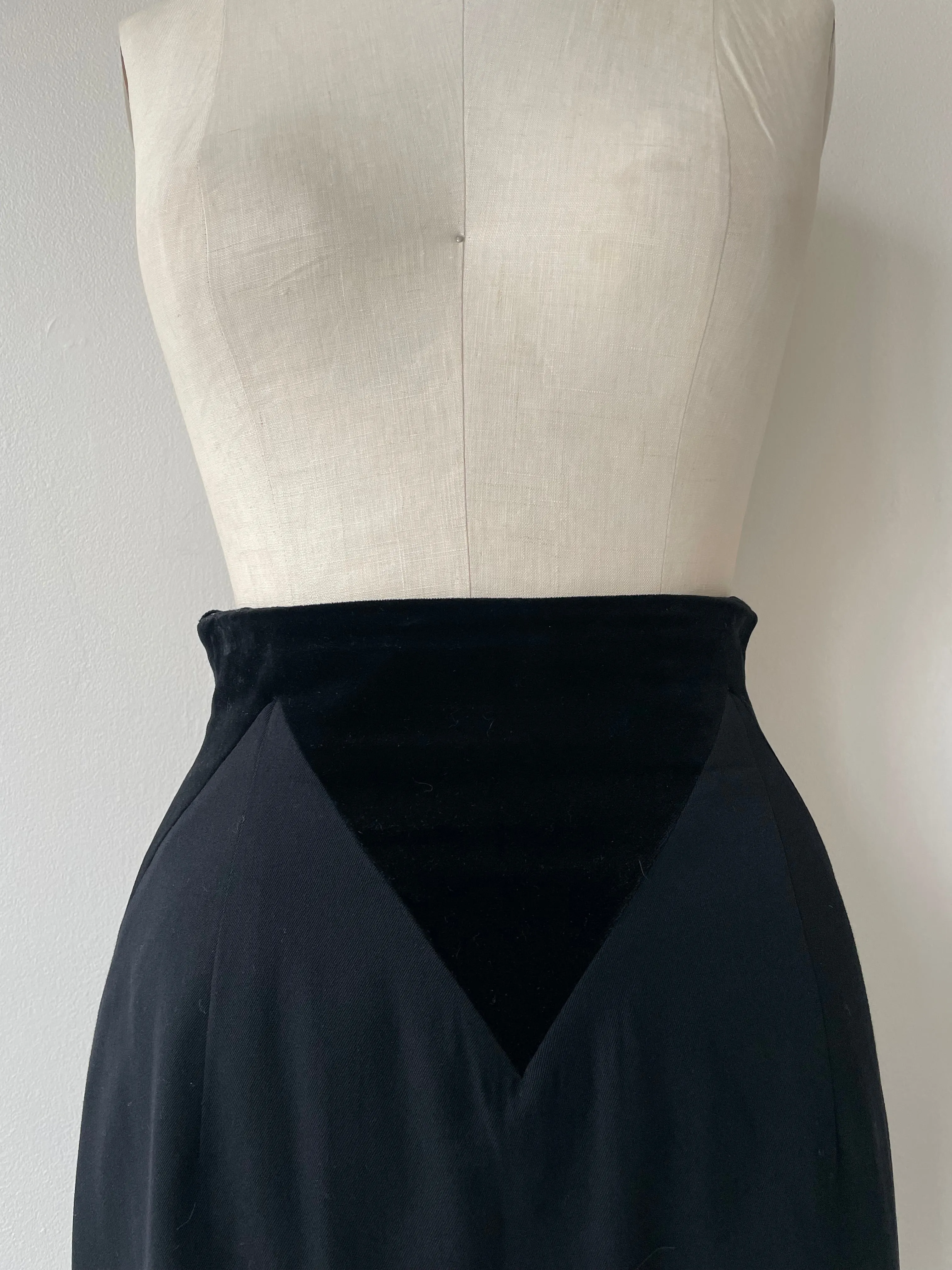 Louis Feraud Skirt | 1970s