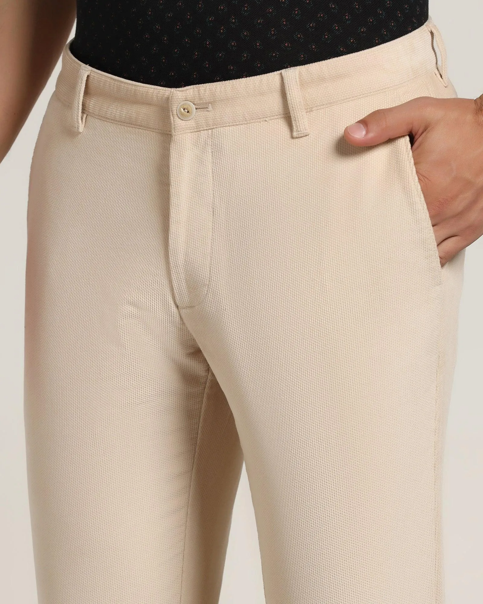 Slim Comfort B-95 Casual Beige Textured Khakis - Moon