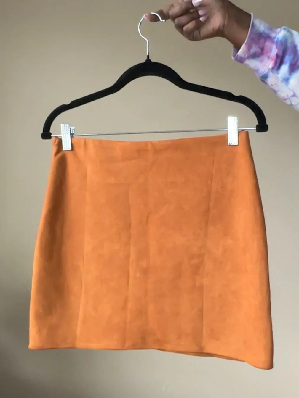 Suede Mini Skirt with Embroidery M (1/1)