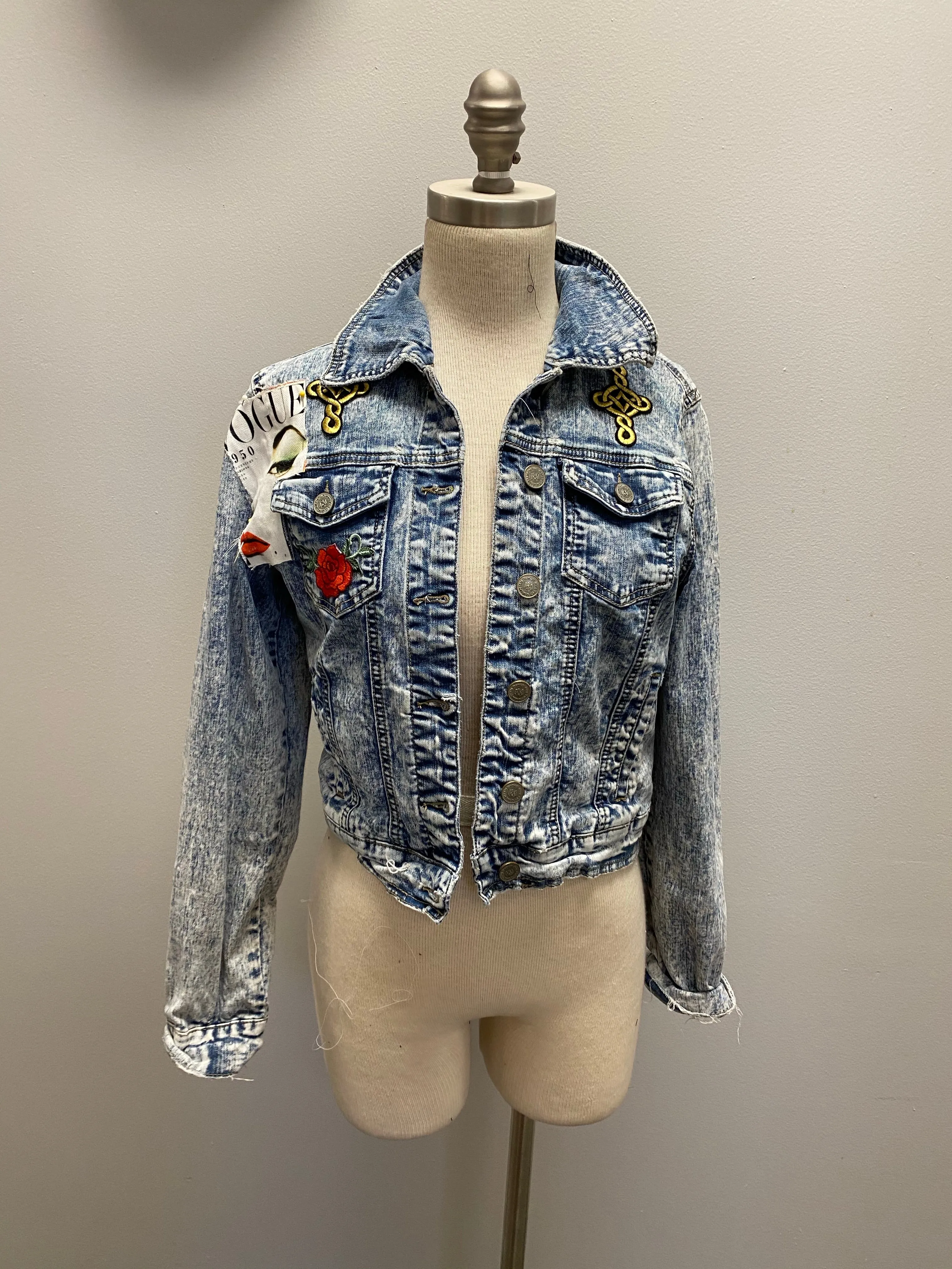 “Vogue it out” denim jacket set